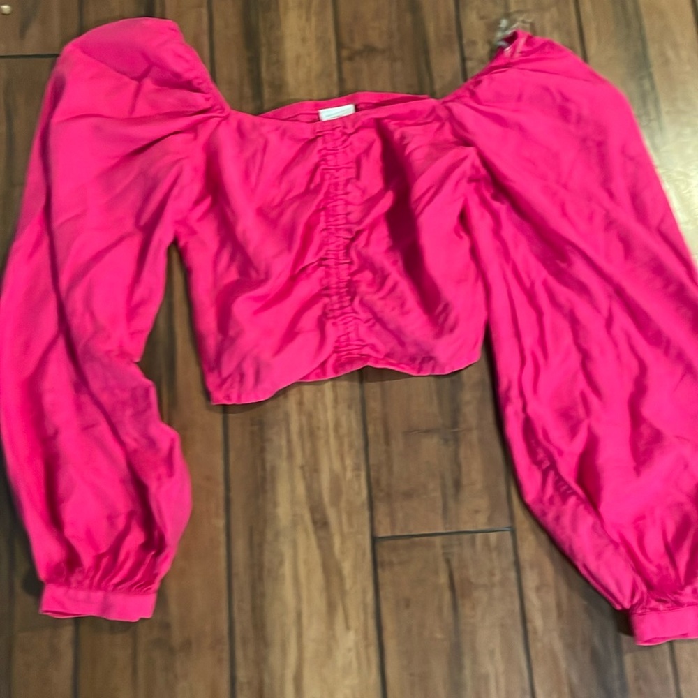 A new day hot pink blouse (XS) no stains! Lightly worn (worn 1 time)